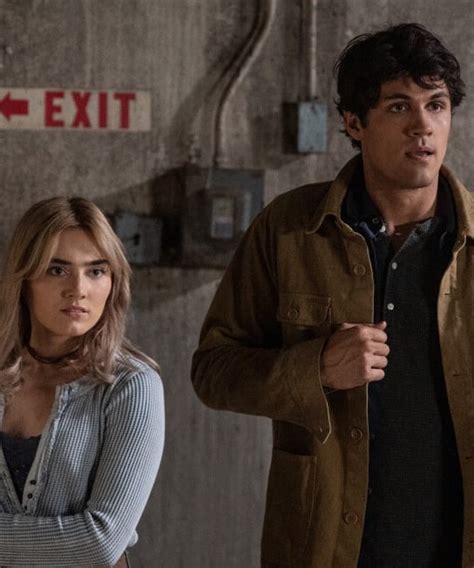 rollistan i the winchesters|The Winchesters Season 1 Episode 8 Review: Hang on to Your Life.